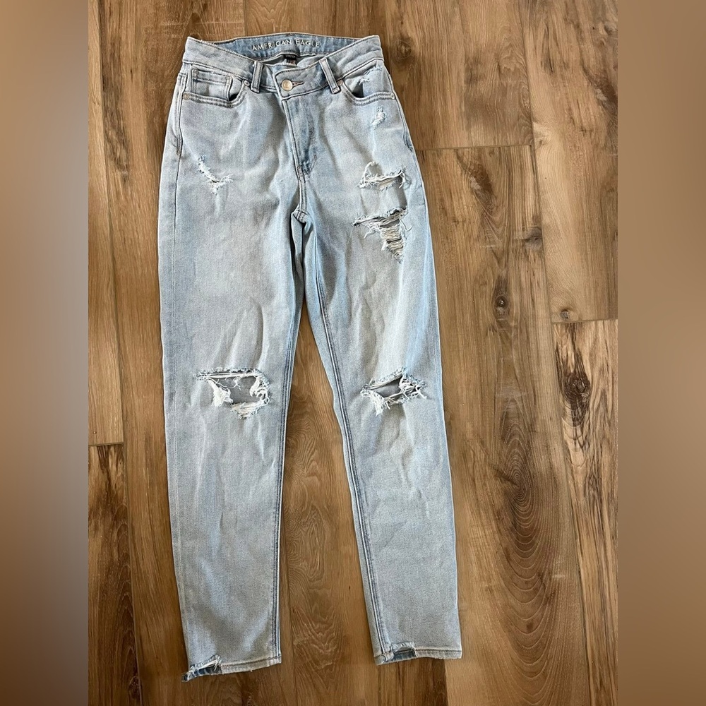 Distressed Light Blue Jeans